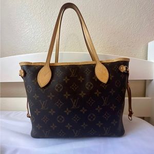 Louis Vuitton Neverfull PM Monogram